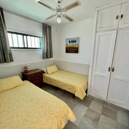 Apartamento Bonito Cerca La Playa